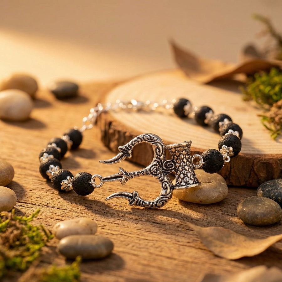 Karungali Silver Cap Trishul Damroo Bracelet