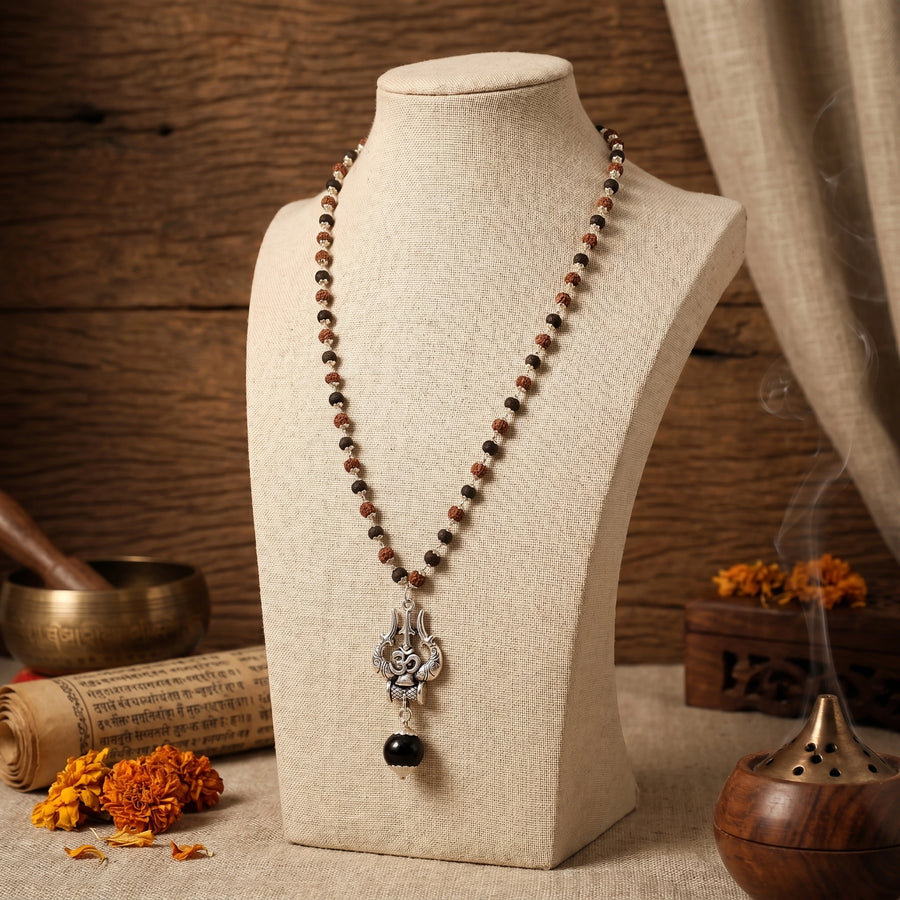 Rudraksha Karungali Malai in Silver-Cap with Om Shiva Trishul with Larger Bead