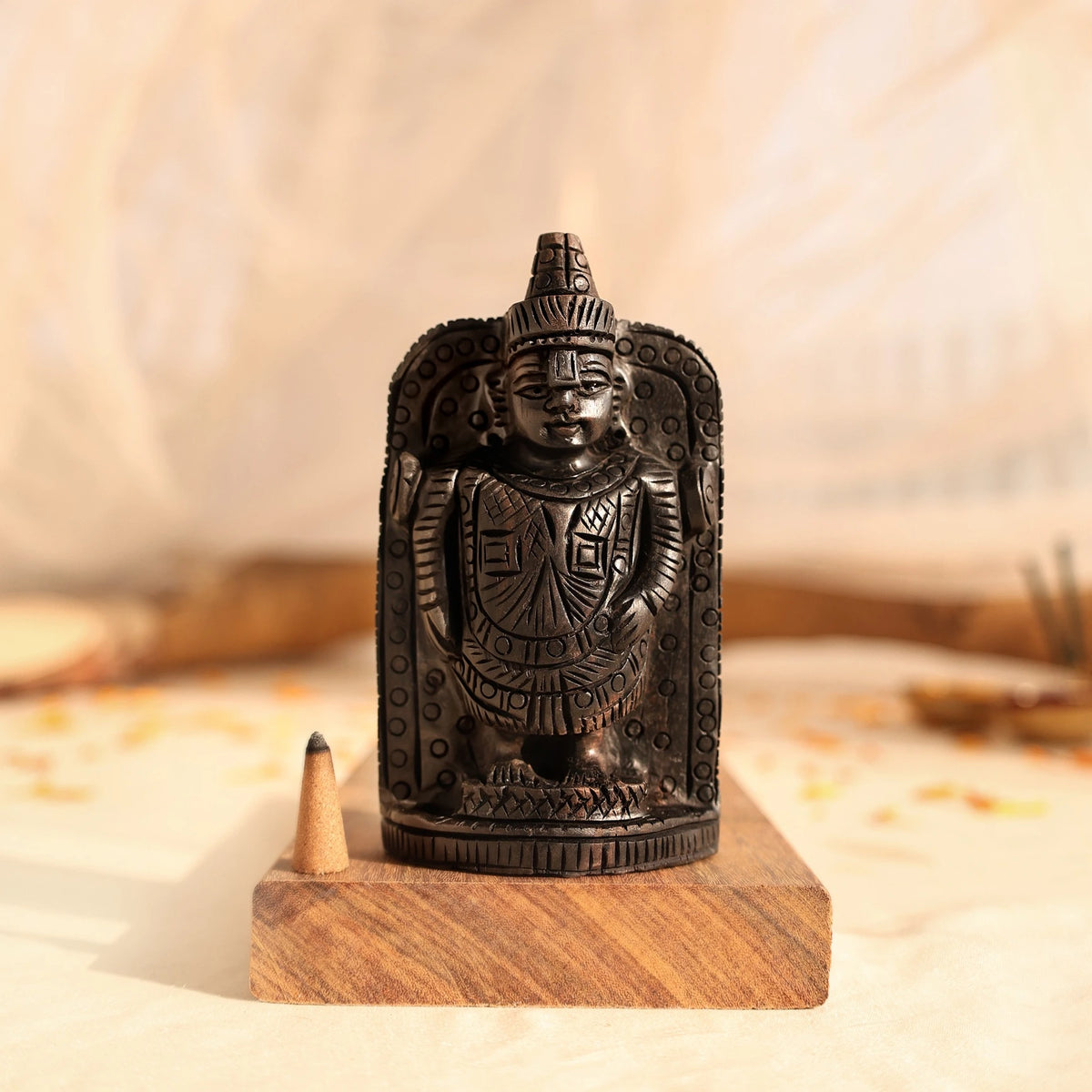 Divine Hindu Lord Venkateswara Karungali Idol