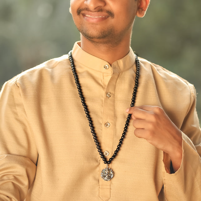 Karungali Malai with Murgan Face Pendant Lifestyle Men