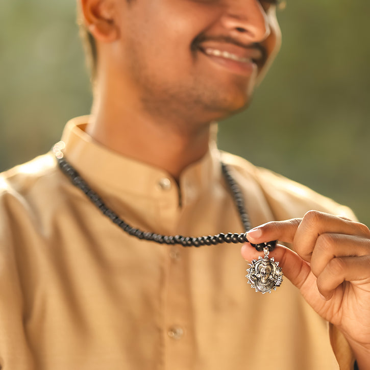 Karungali Malai with Murgan Face Pendant