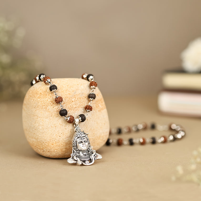 Rudraksha Karungali Malai in Silver-Cap with Shiv Pendant