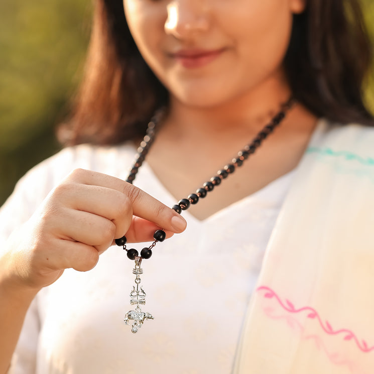 Karungali Malai (Copper wire) wIith Shiv Trishul Nandi Pendant in Silver Finish Lifestyle Female