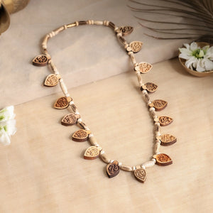 Maha Mantra Tulsi Mala | 16 Petals for Devotion and Peace