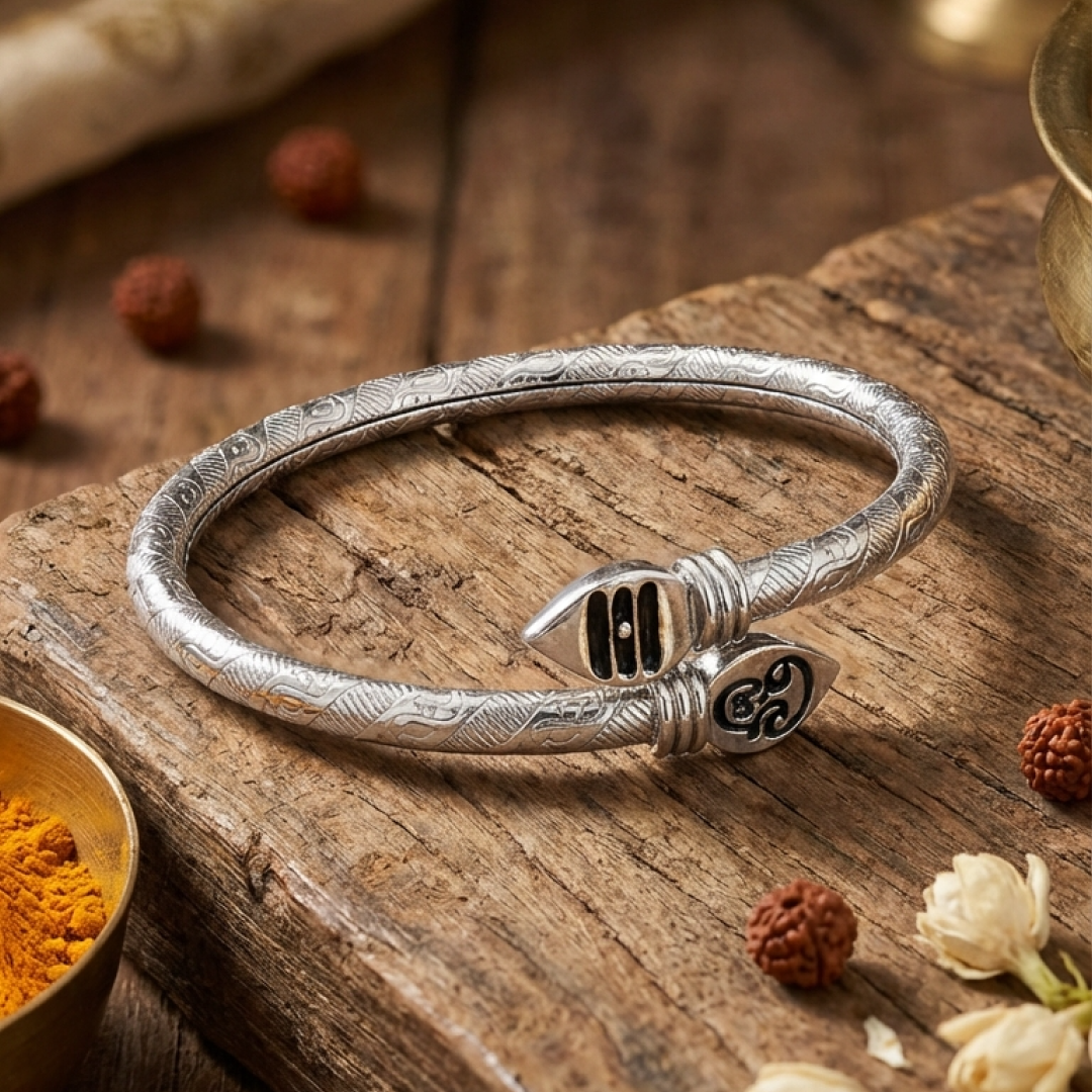 Premium Murugan Vel Kada | Spiritual Jewelry for Strength and Protection