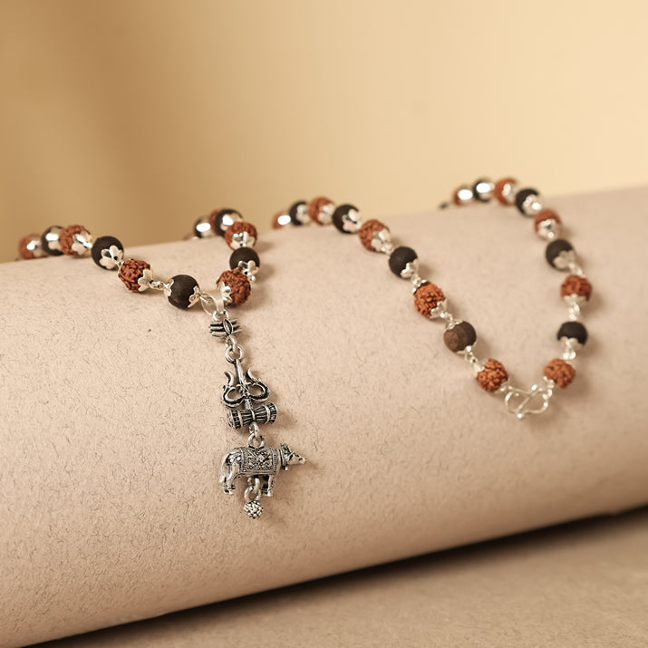 Rudraksha Karungali Malai in Silver-Cap with Shiv Trishul & Nandi Pendant
