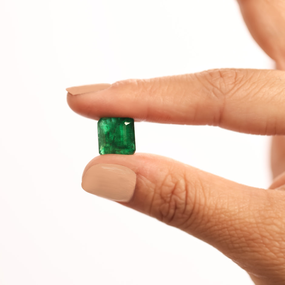 Natural Emerald Gemstone (Panna)