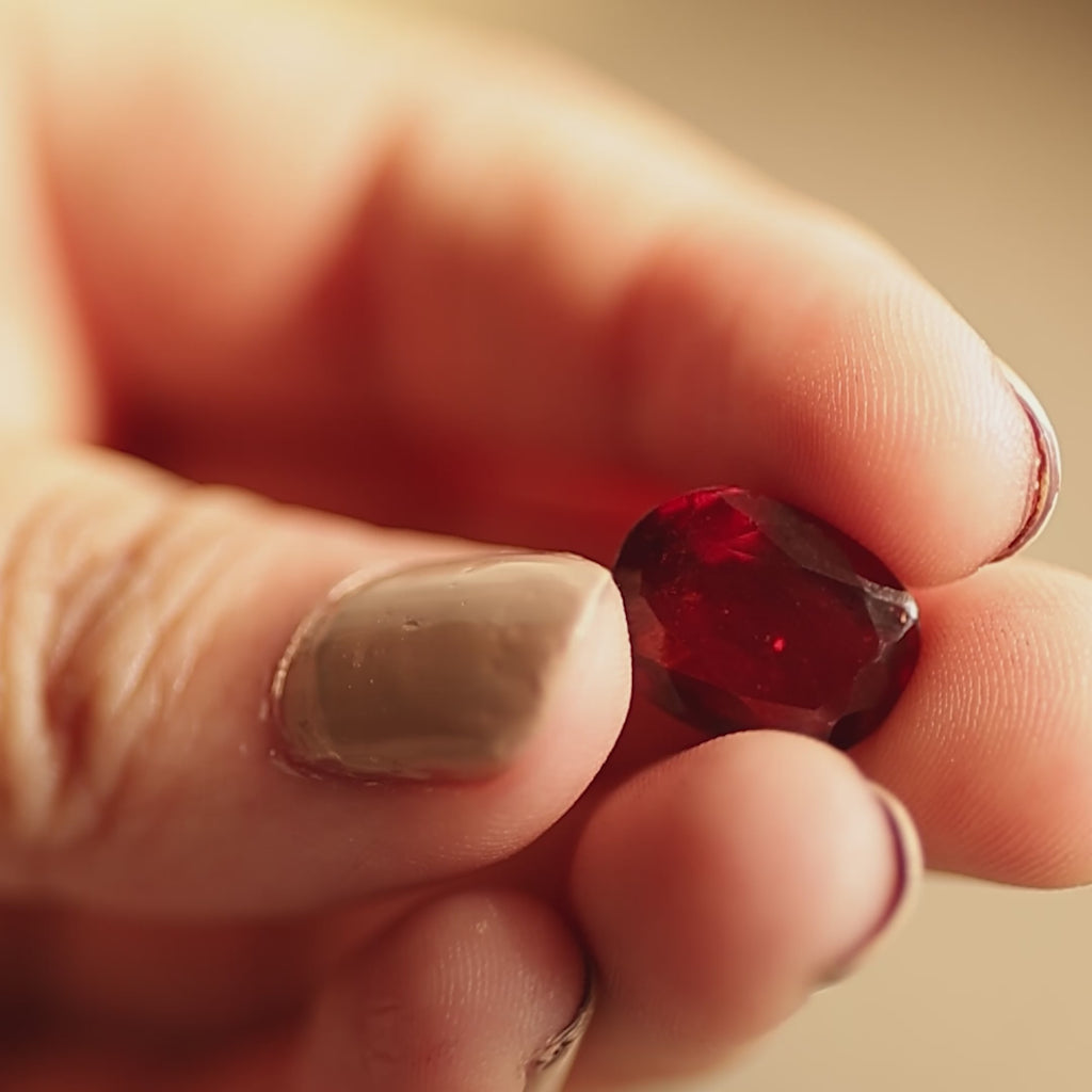 Gemstone: Natural Hessonite (Gomed) Video